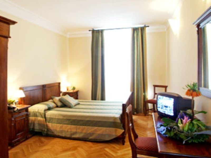 Giglio 3* Florencia